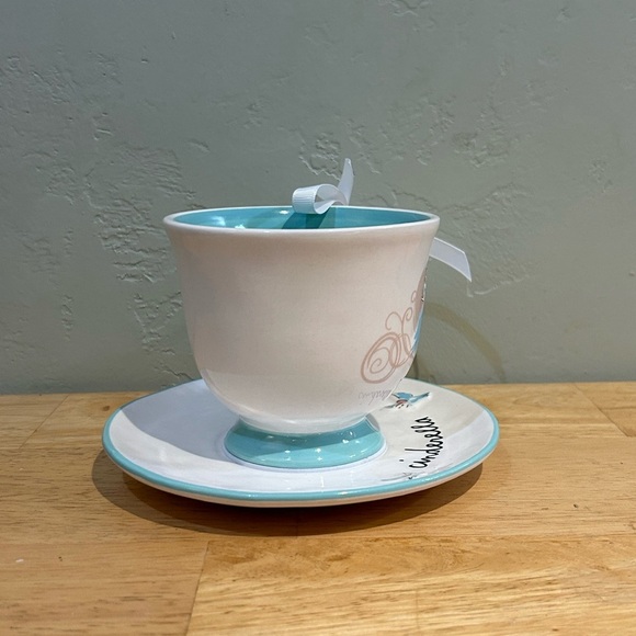 Rae Dunn Disney Princess Collection Cinderella Ceramic Mug And Saucer - Picture 4 of 8